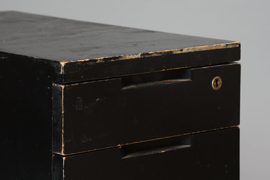 Model HB96 chest of drawers, Alvar Aalto, Oy Huonekalu- ja Rakennustyötehdas AB, 1930/1940s