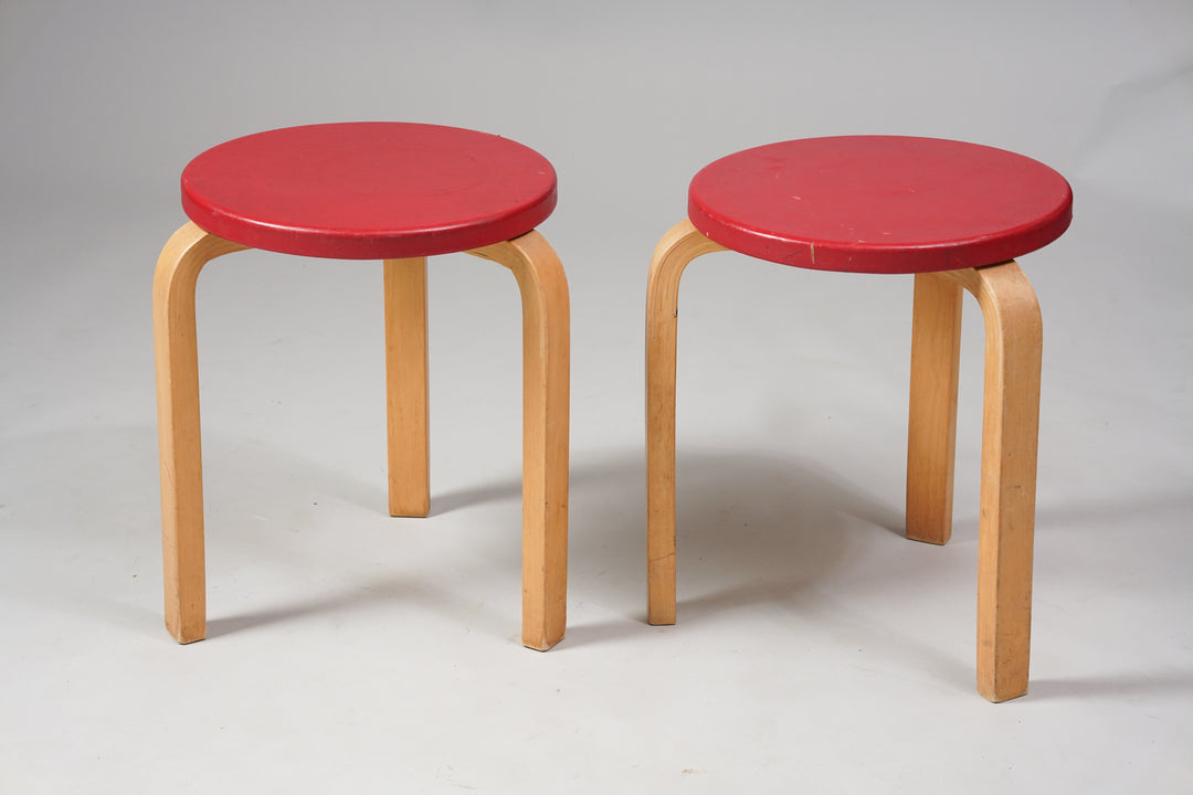 Jakkarat malli 60 (2 kpl), Alvar Aalto, Artek, 60-luku
