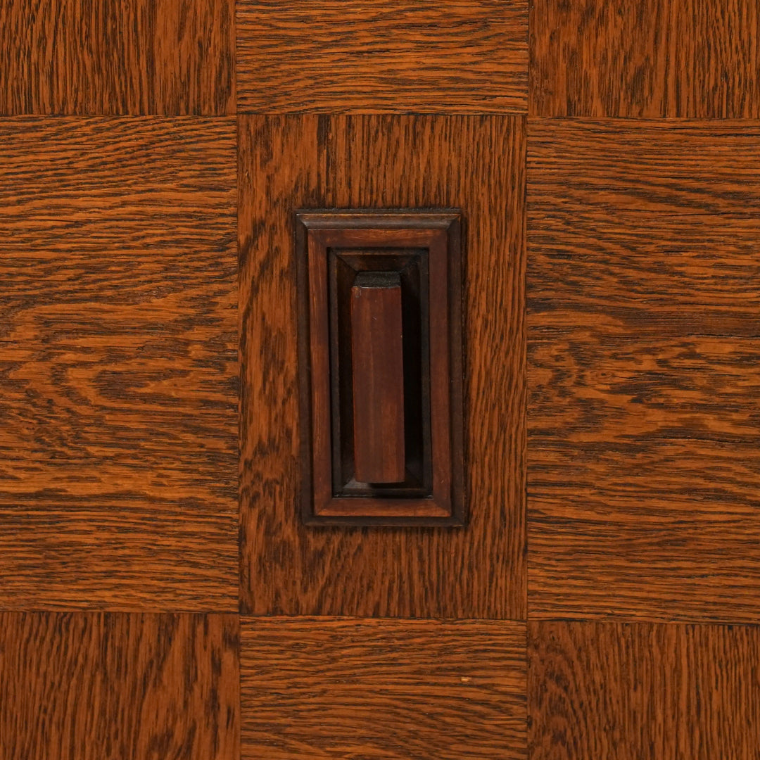 Art Deco yöpöytäpari, Suomi, 1900-luvun alku