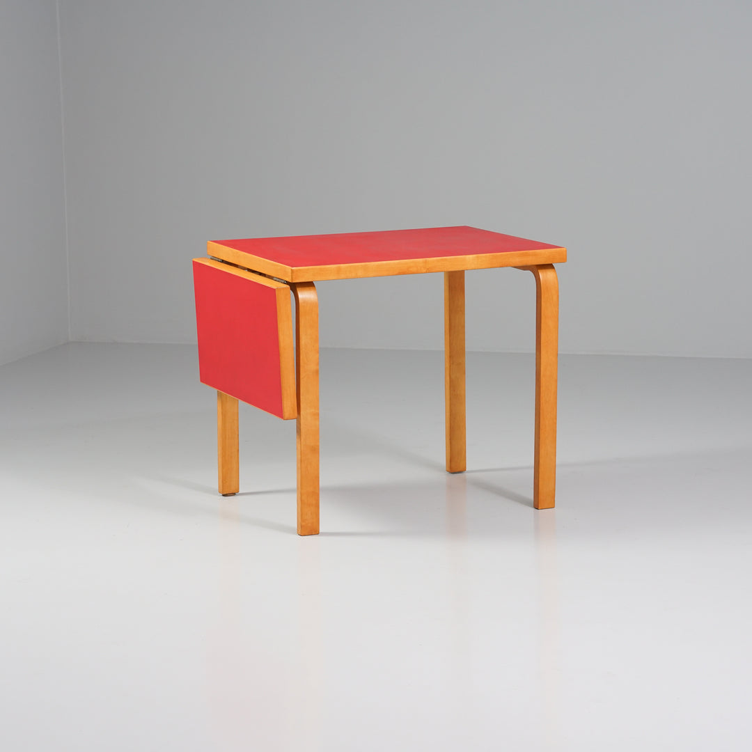 Model DL 82 drop-leaf table, Alvar Aalto, Oy Huonekalu- ja Rakennustyötehdas Ab, 1950/1960s