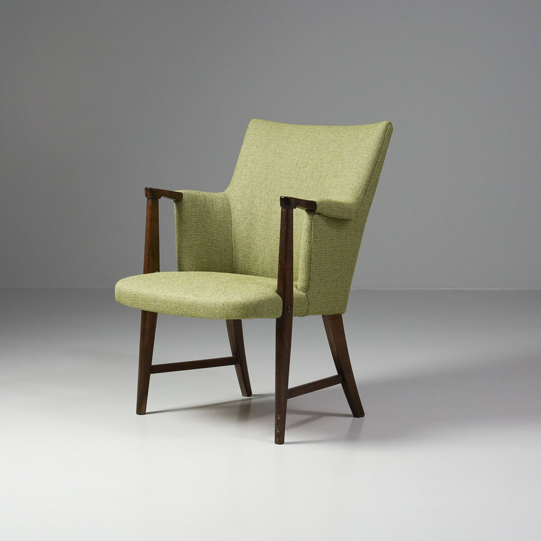 Model "Kabinetti" armchair, Olof Ottelin, Oy Stockmann Ab, Keravan puusepäntehdas, Mid-20th Century 