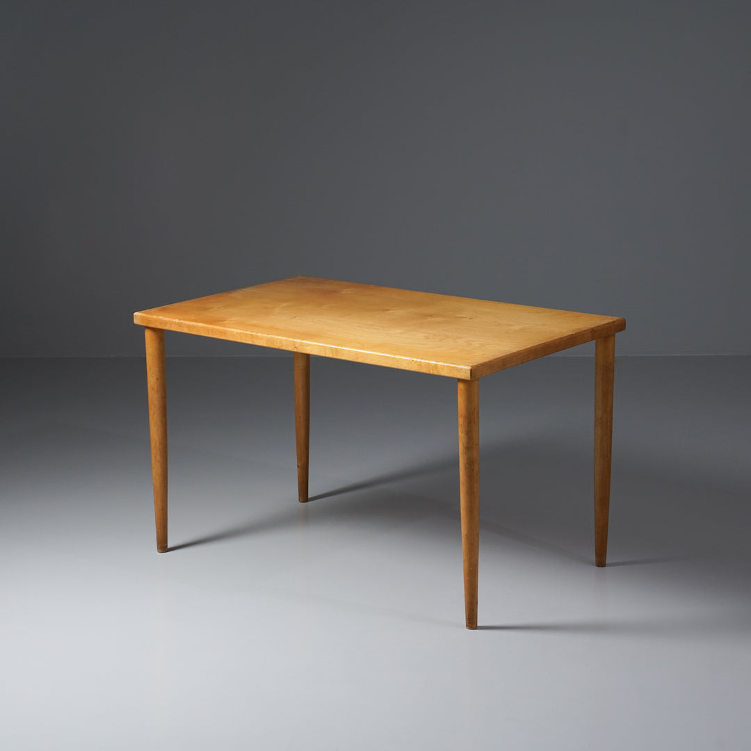 Model Domus table, Ilmari Tapiovaara, 1950s