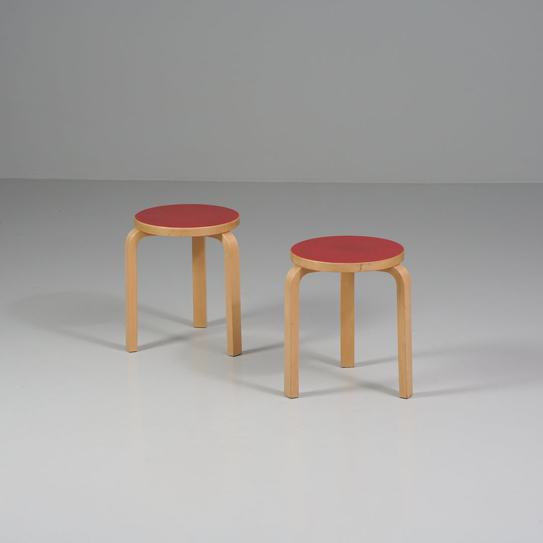 Malli 60 jakkara (2 kpl), Alvar Aalto, Artek, 60-luku