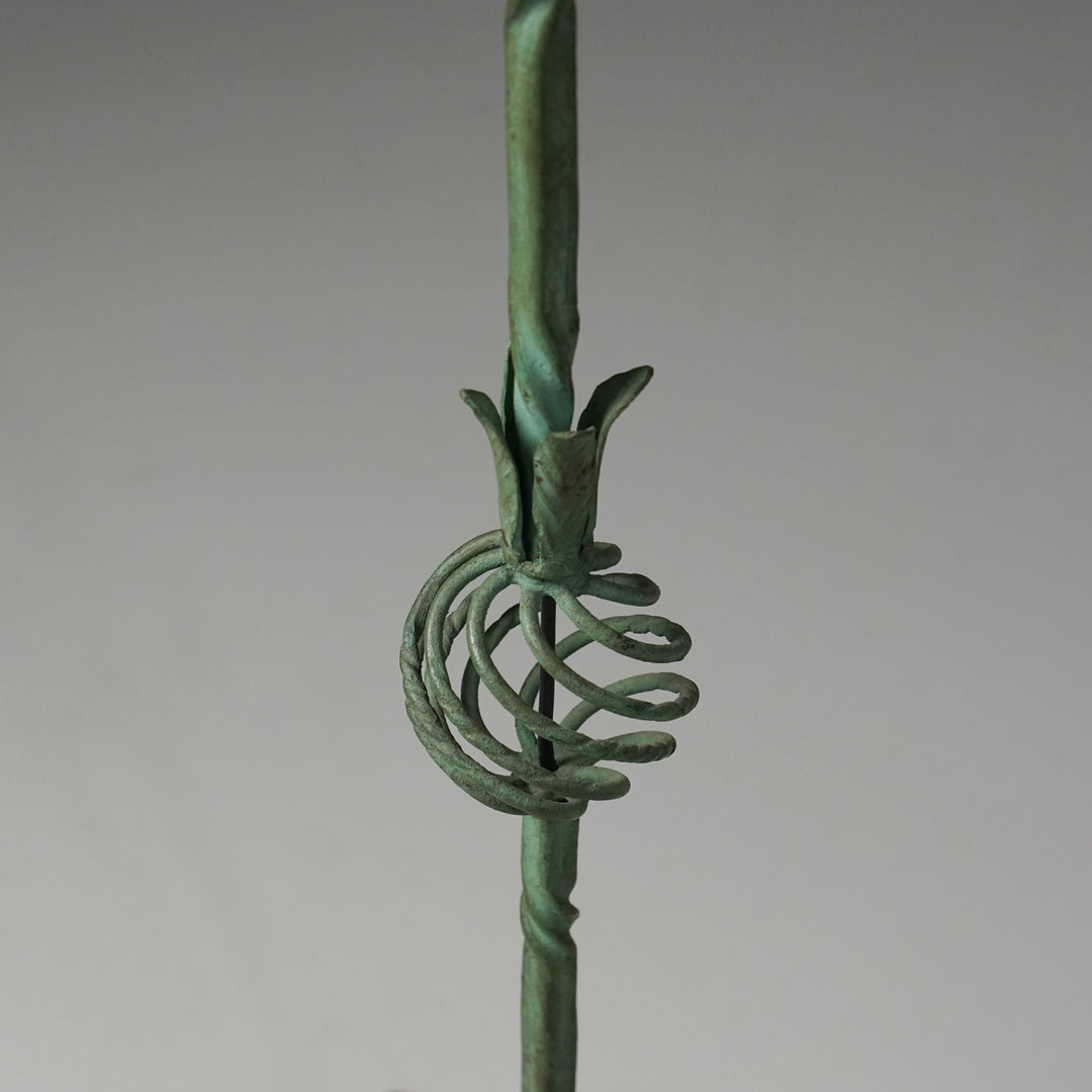 Model 811 floor light, Taidetakomo Hakkarainen, Early 20th Century 