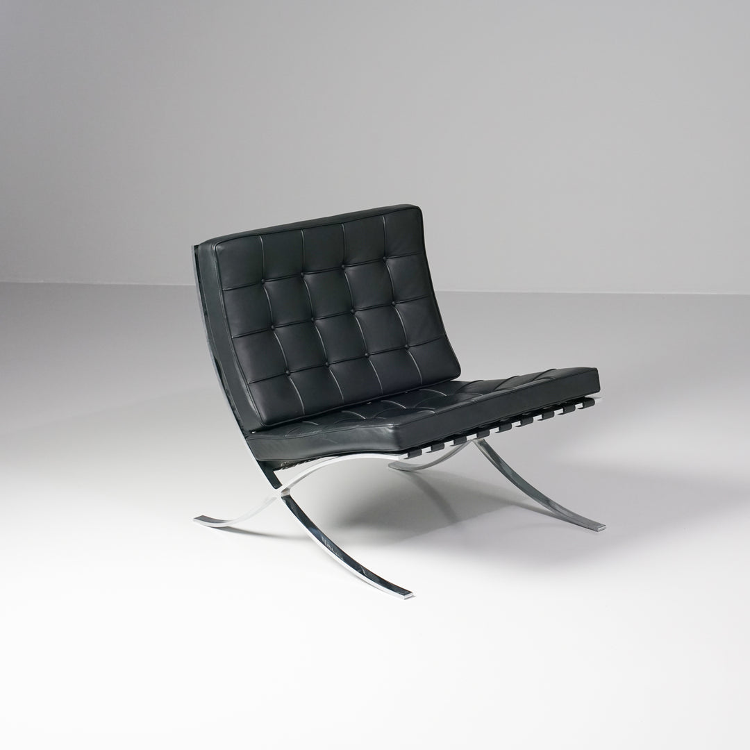 Malli Barcelona nojatuolit (8 kpl), Ludwig Mies van der Rohe, Knoll, 2000-luvun alku