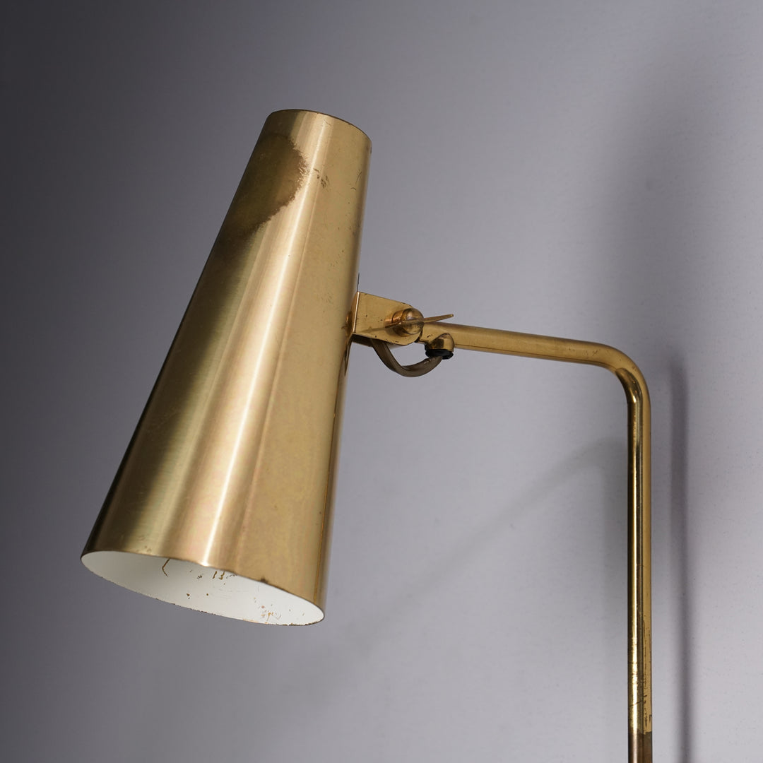 Pair of model 9459 wall lights, Paavo Tynell, Taito Oy, 1940/1950s