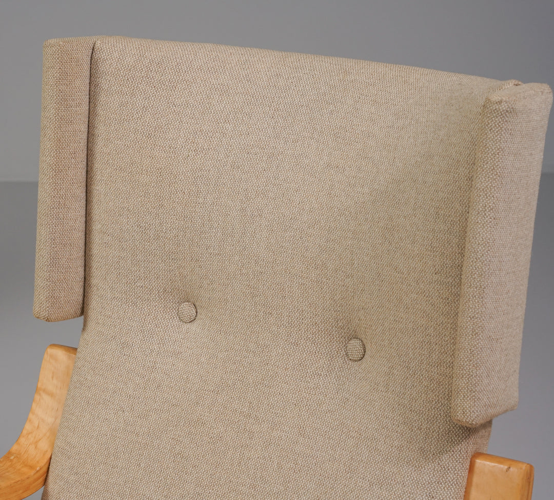 Pair of Model 401 armchairs, Alvar Aalto, Oy Huonekalu- ja Rakennustyötehdas Ab, 1940/1950s