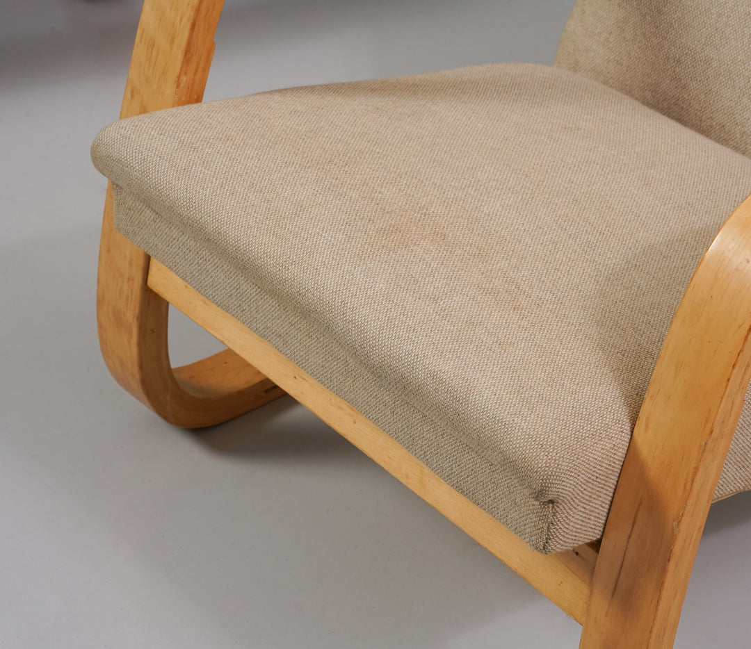 Pair of Model 401 armchairs, Alvar Aalto, Oy Huonekalu- ja Rakennustyötehdas Ab, 1940/1950s