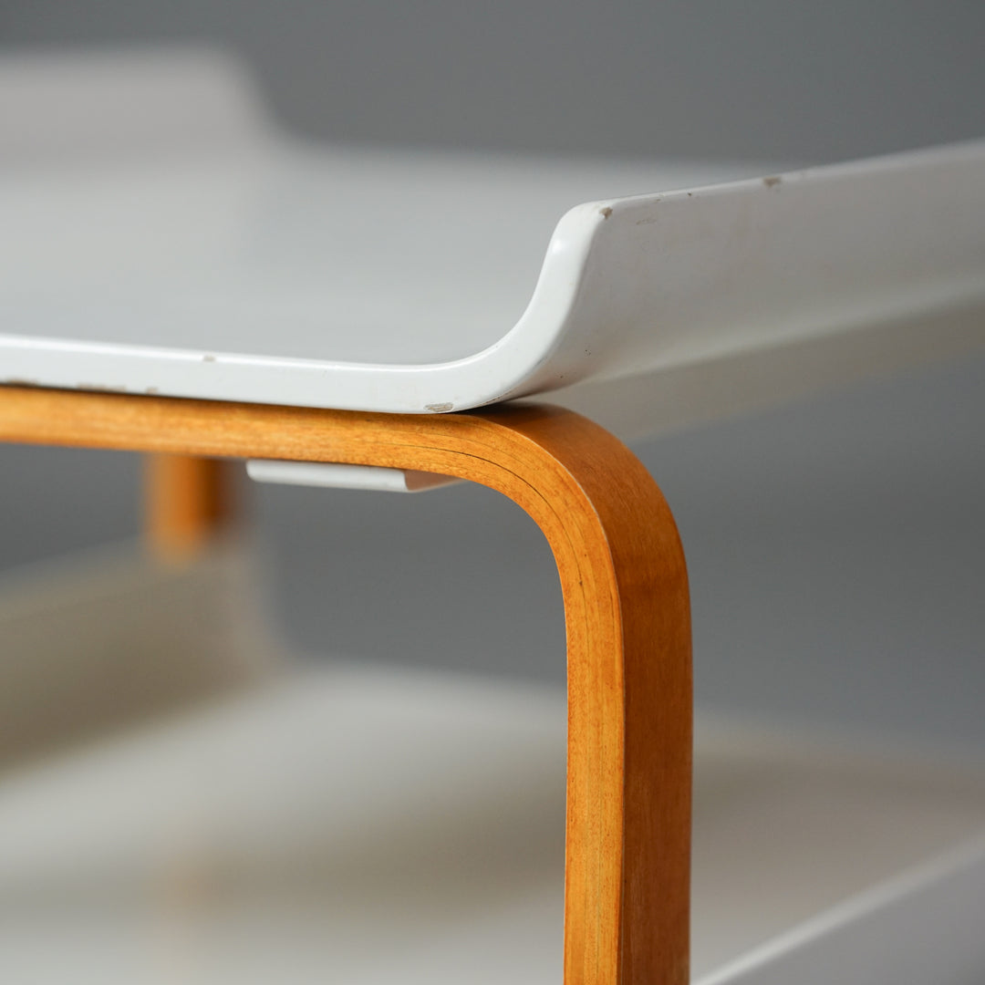Model 915 side table, Alvar aalto, Artek, 1950/1960s